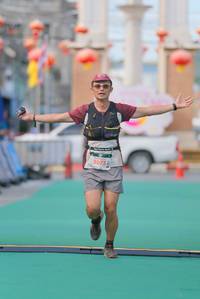 BIB: 5073
                            <button type="button" onclick="openModal(21760989)" class="btn btn-primary btn-sm float-right btn-popup" data-toggle="modal" data-target=".modal-high-quality">
                        <i class="fas fa-shopping-cart"></i> Add to Cart
                    </button>
                                            <button type="button" onclick="isThisMe(21760989, true)" class="btn btn-success btn-sm float-right btn-popup btn-isme hidden" data-toggle="tooltip" data-placement="bottom" title="นี่คือรูปของคุณใช่ไหม คลิกที่นี่เพื่อเอาเข้าอัลบั้ม">
                        <i class="fas fa-plus"></i> Add to album
                    </button>
                    <button type="button" onclick="isThisMe(21760989, false)" class="btn btn-warning btn-sm float-right btn-popup btn-isnotme hidden">
                        <i class="fas fa-ban"></i> Remove from album
                    </button>